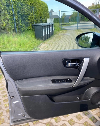 Nissan Qashqai cena 32900 przebieg: 142000, rok produkcji 2011 z Gliwice małe 497
